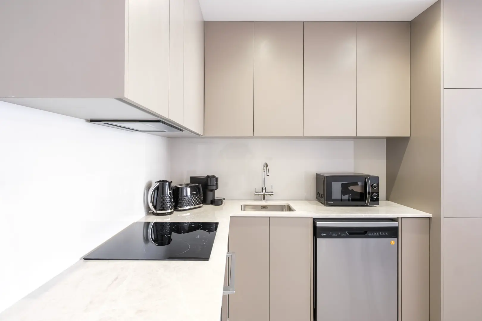 SILENE RESIDENCE I – photo 8 of 21
