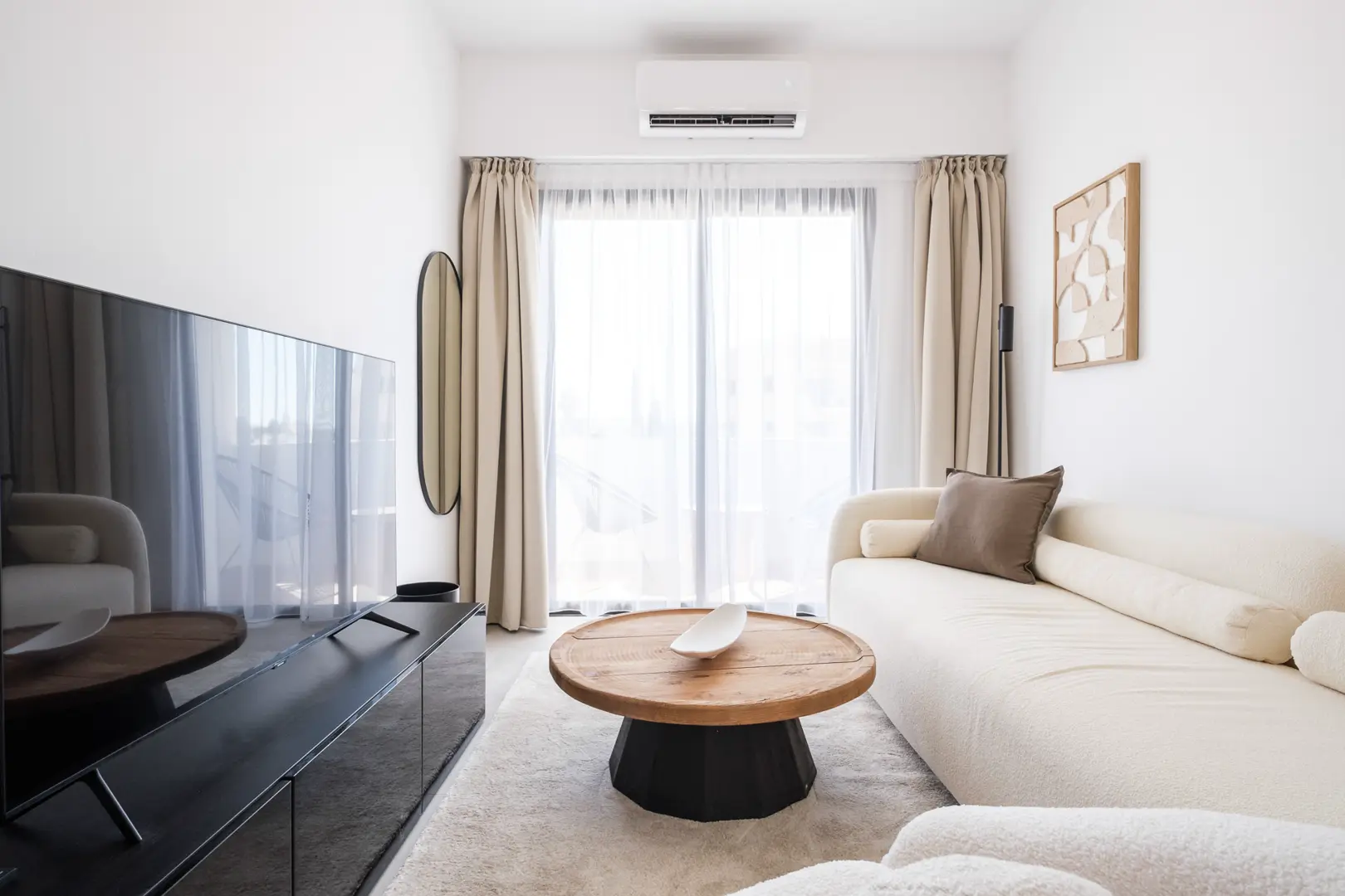 SILENE RESIDENCE VII