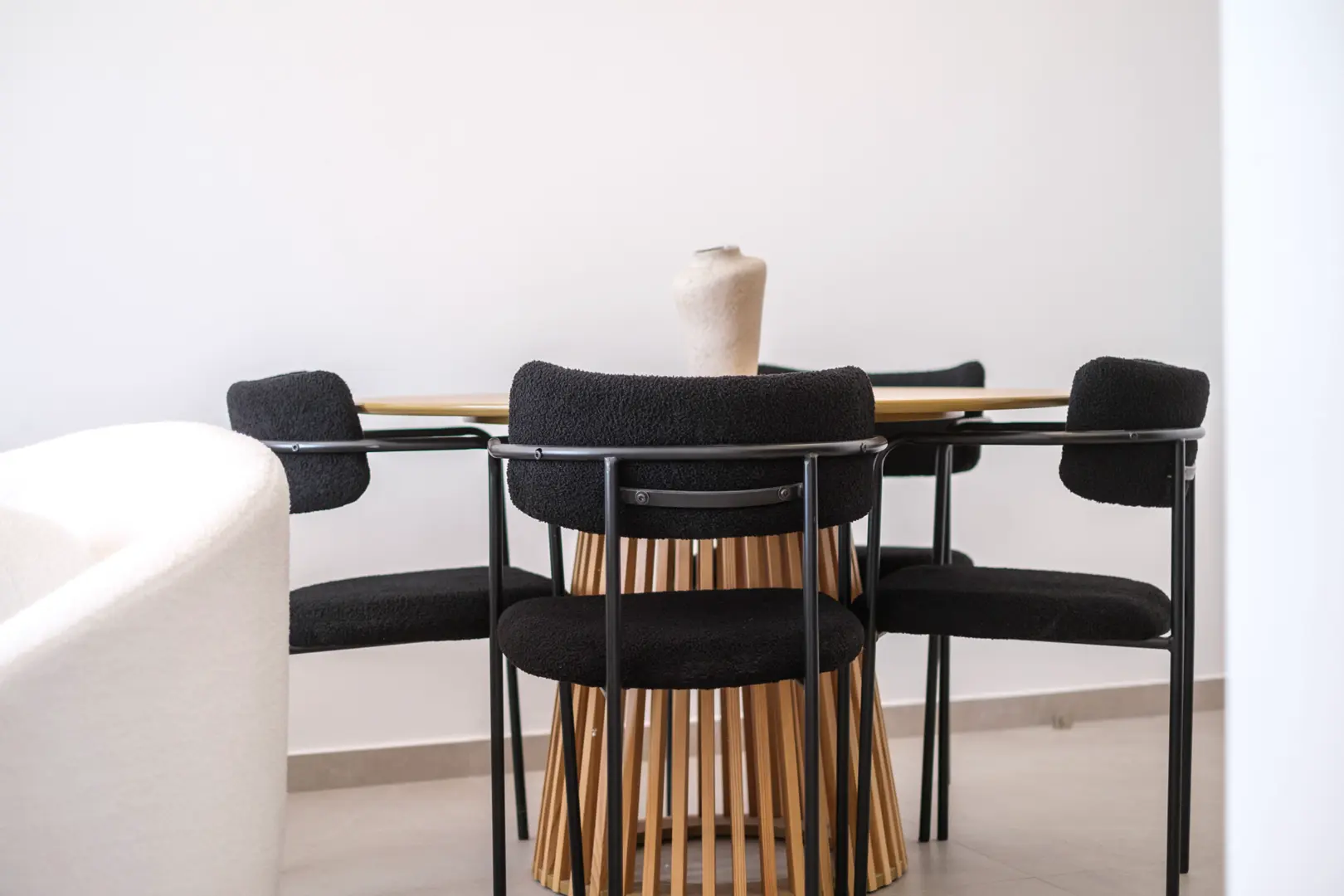 SILENE RESIDENCE VII – photo 10 of 26