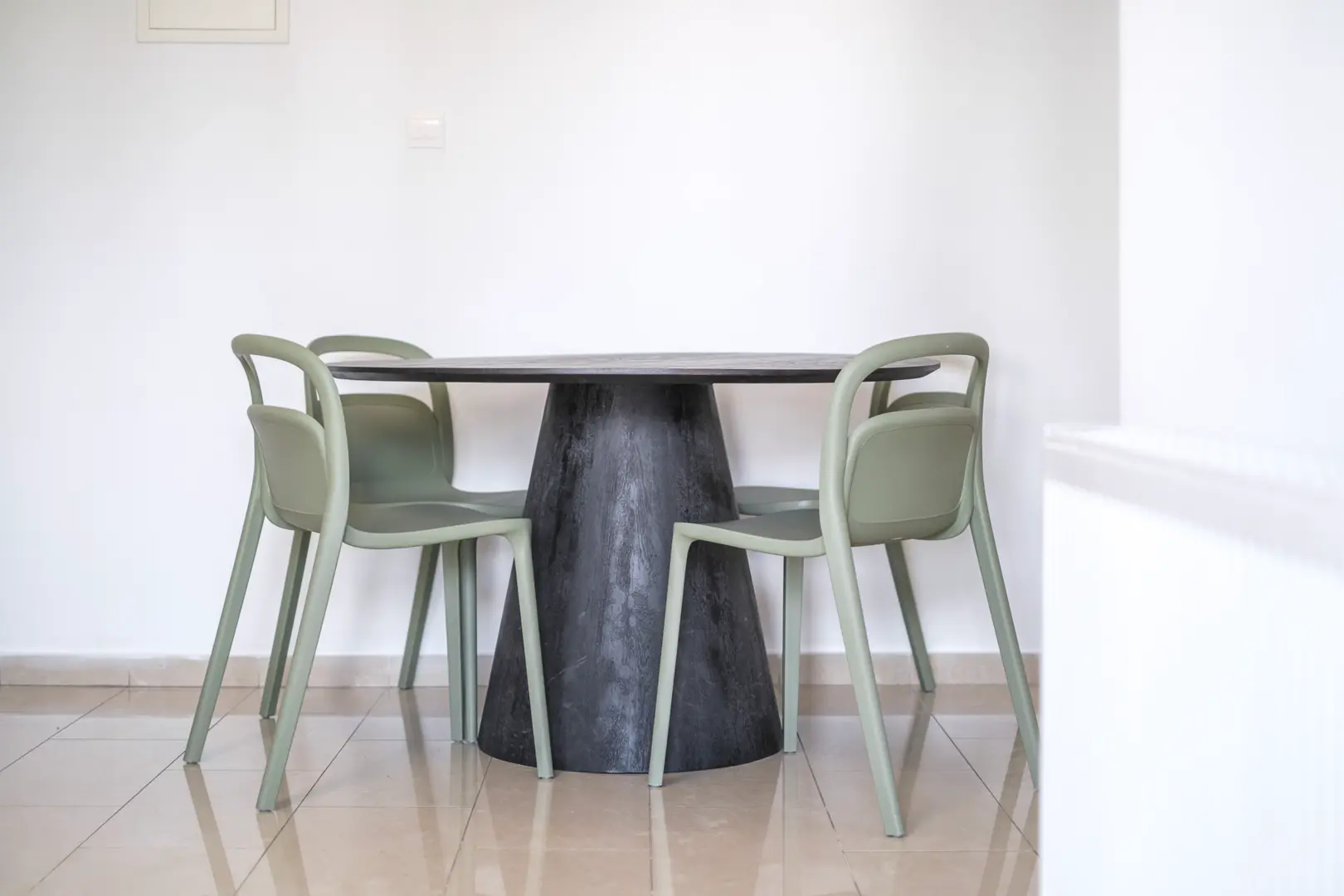 IVI COURT III – photo 15 of 36