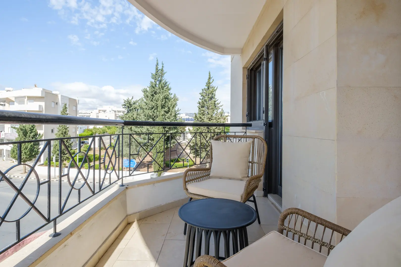 IVI COURT III – photo 32 of 36