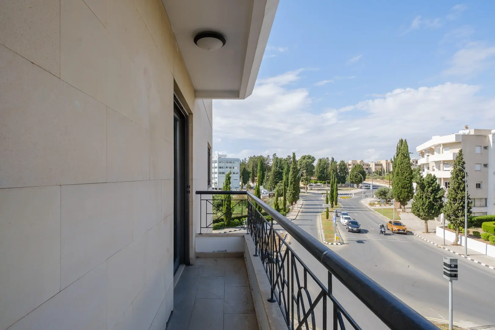 IVI COURT III – photo 35 of 36