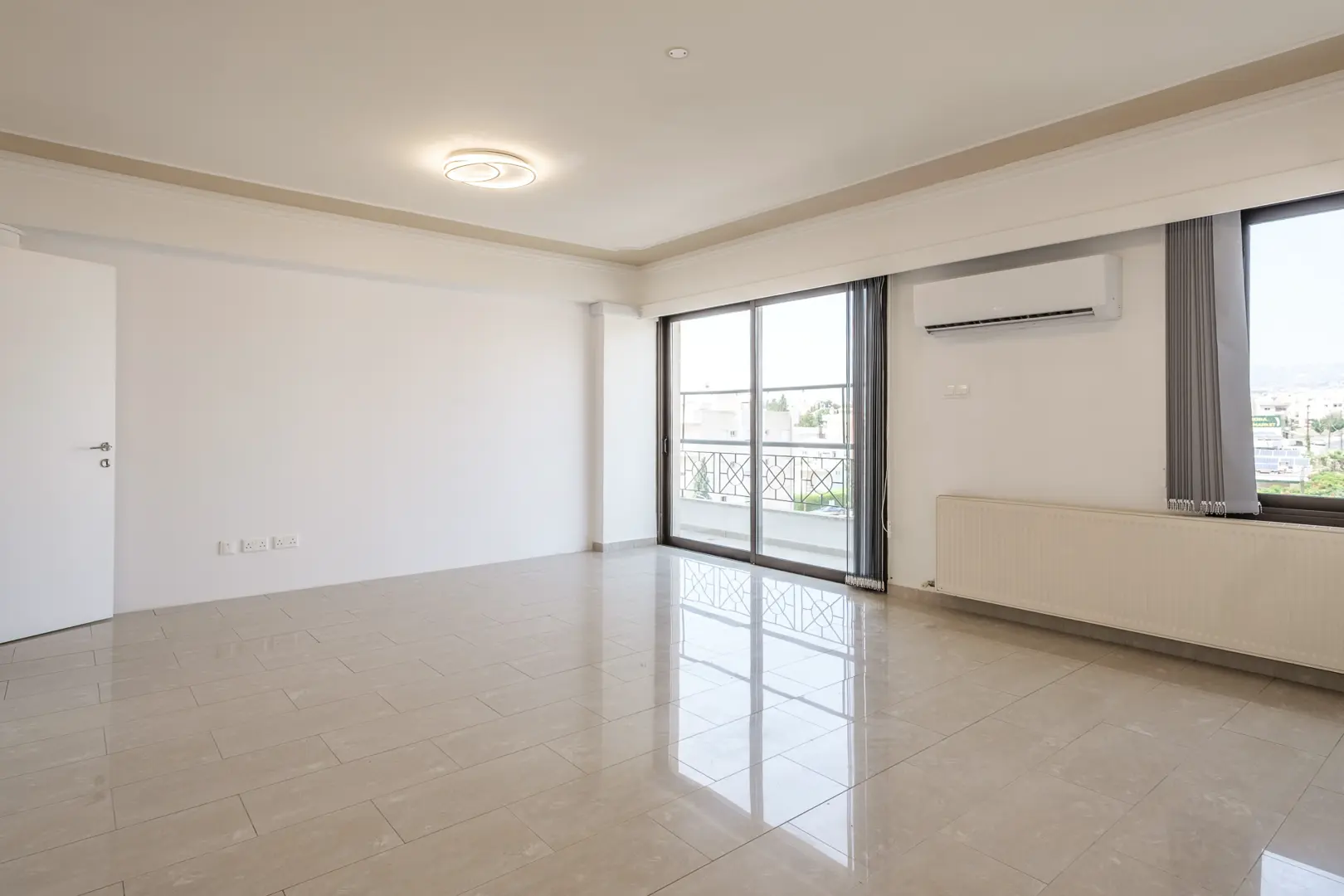 IVI COURT II – photo 36 of 47