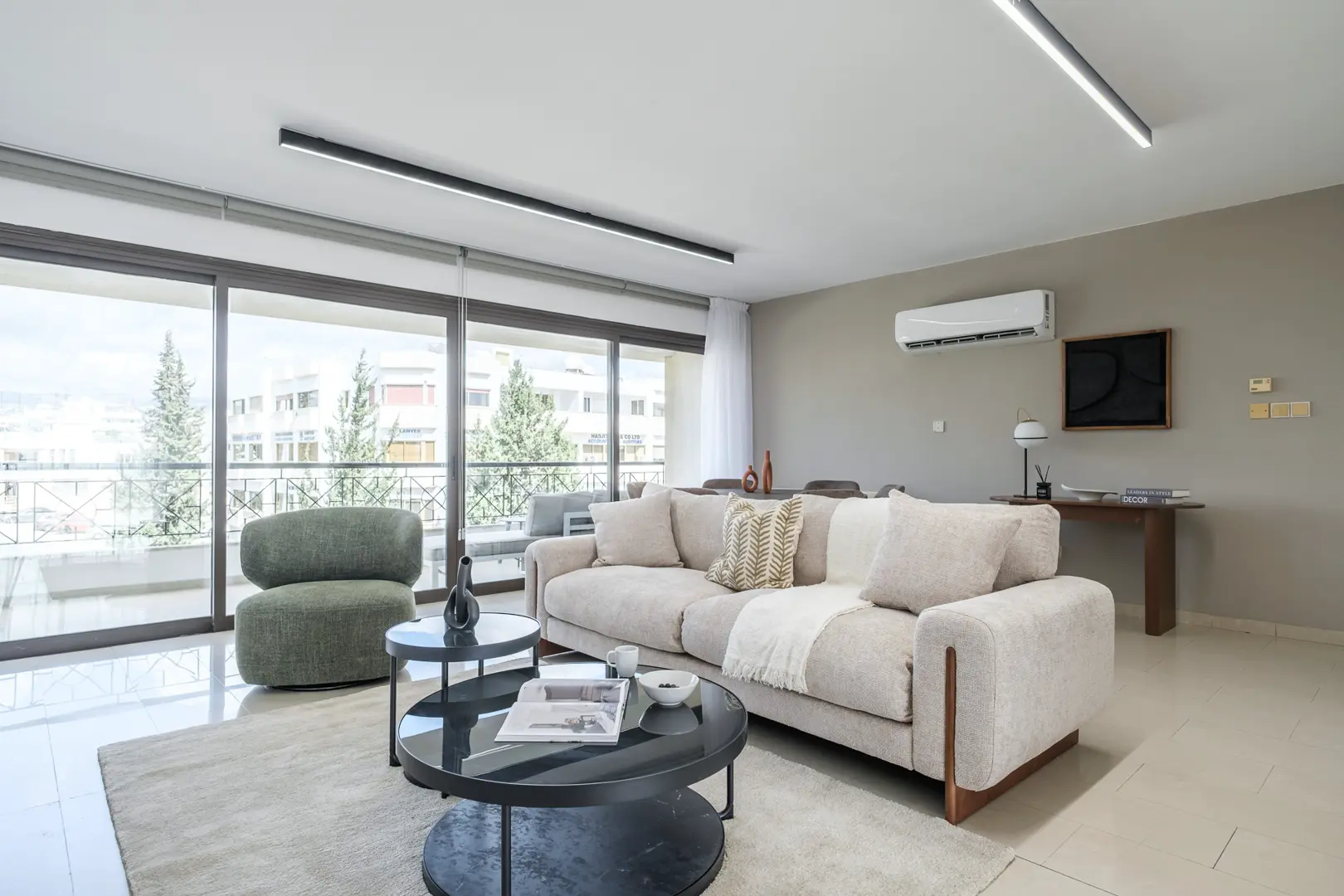 IVI COURT IV – photo 2 of 36