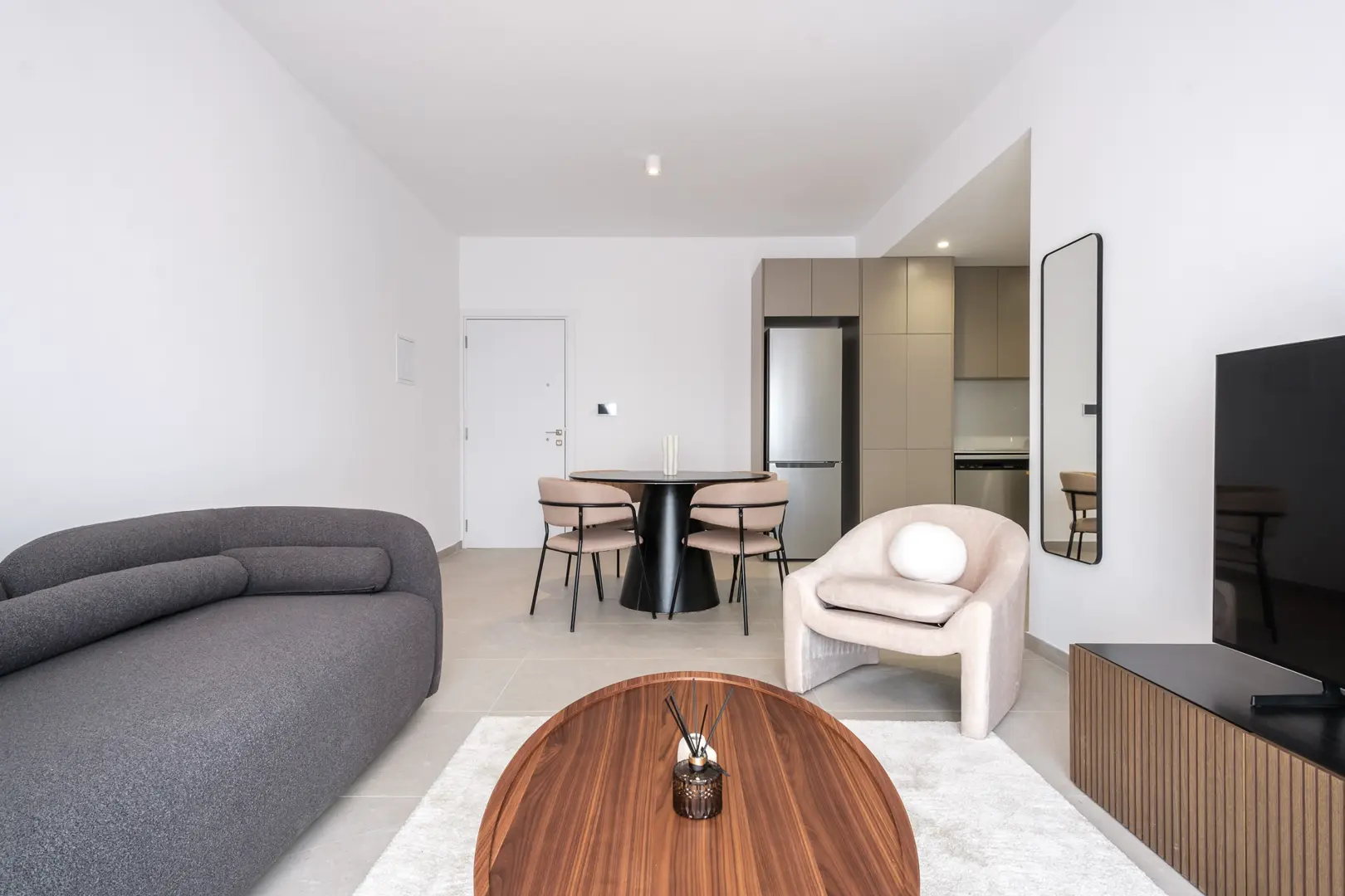 SILENE RESIDENCE XV – photo 9 of 32