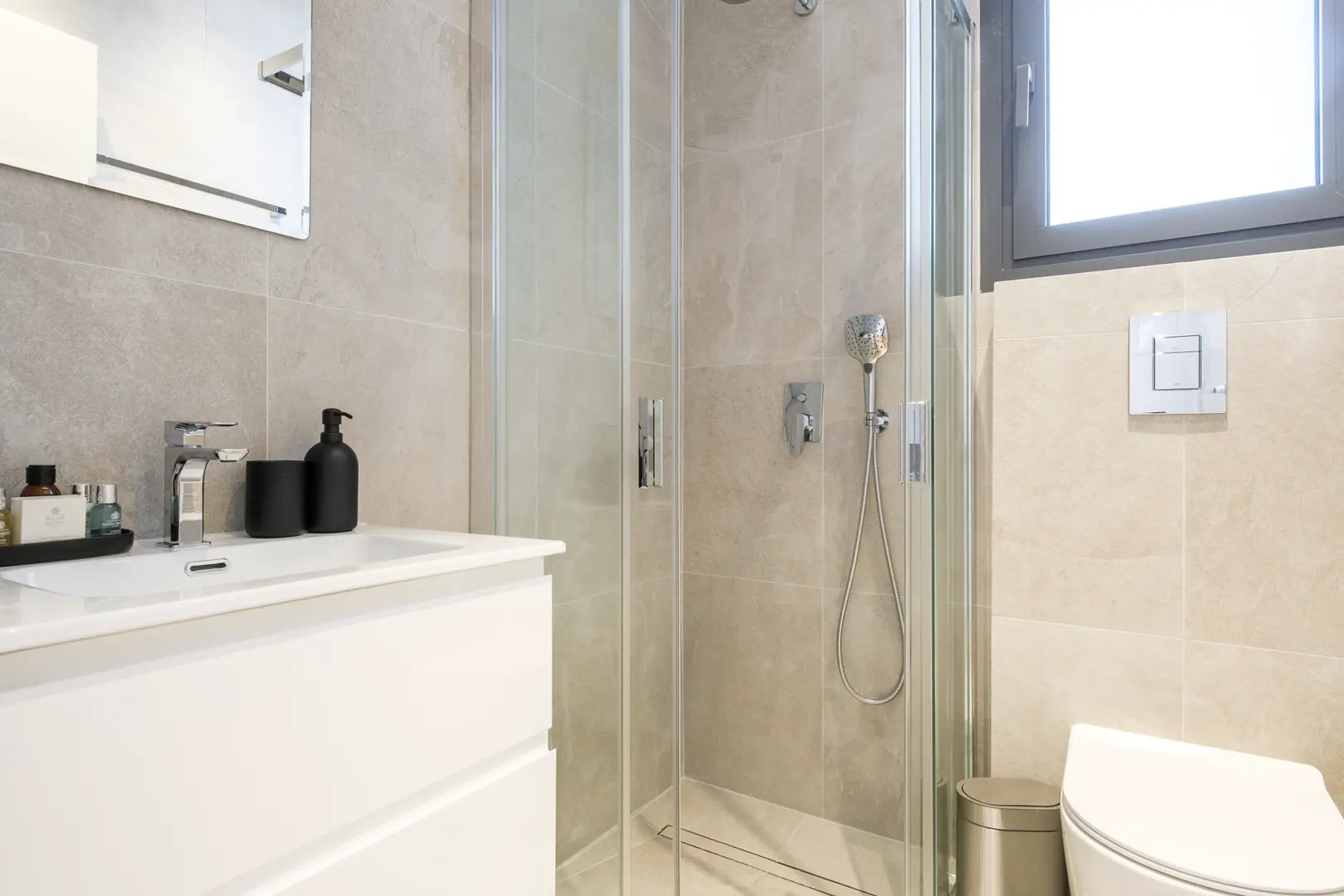 SEQUOIA RESIDENCE III – photo 25 of 31
