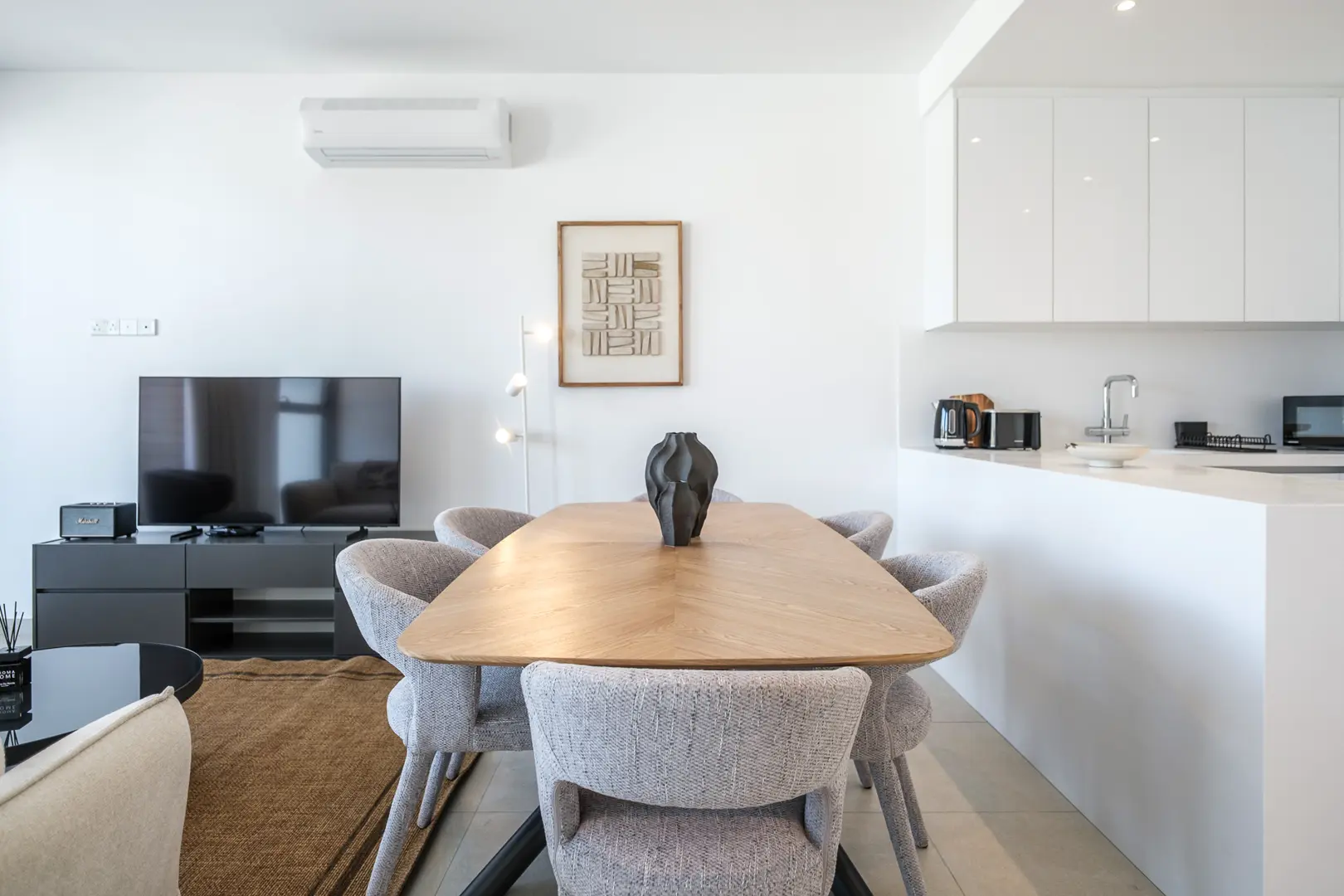 ARIA RESIDENCE III – photo 8 of 36