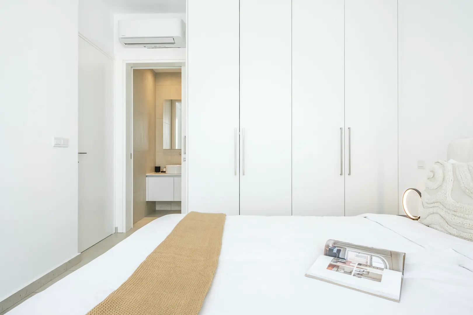 ARIA RESIDENCE IV – photo 18 of 38