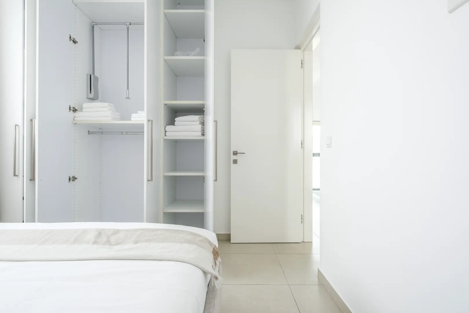ARIA RESIDENCE IV – photo 21 of 38