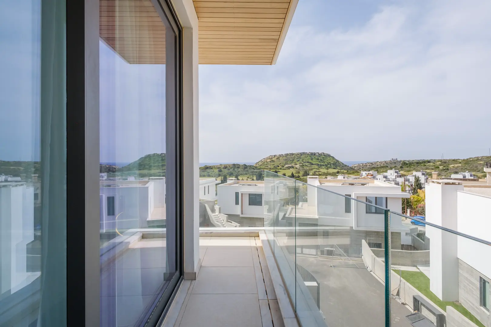 ARIA RESIDENCE IV – photo 34 of 38