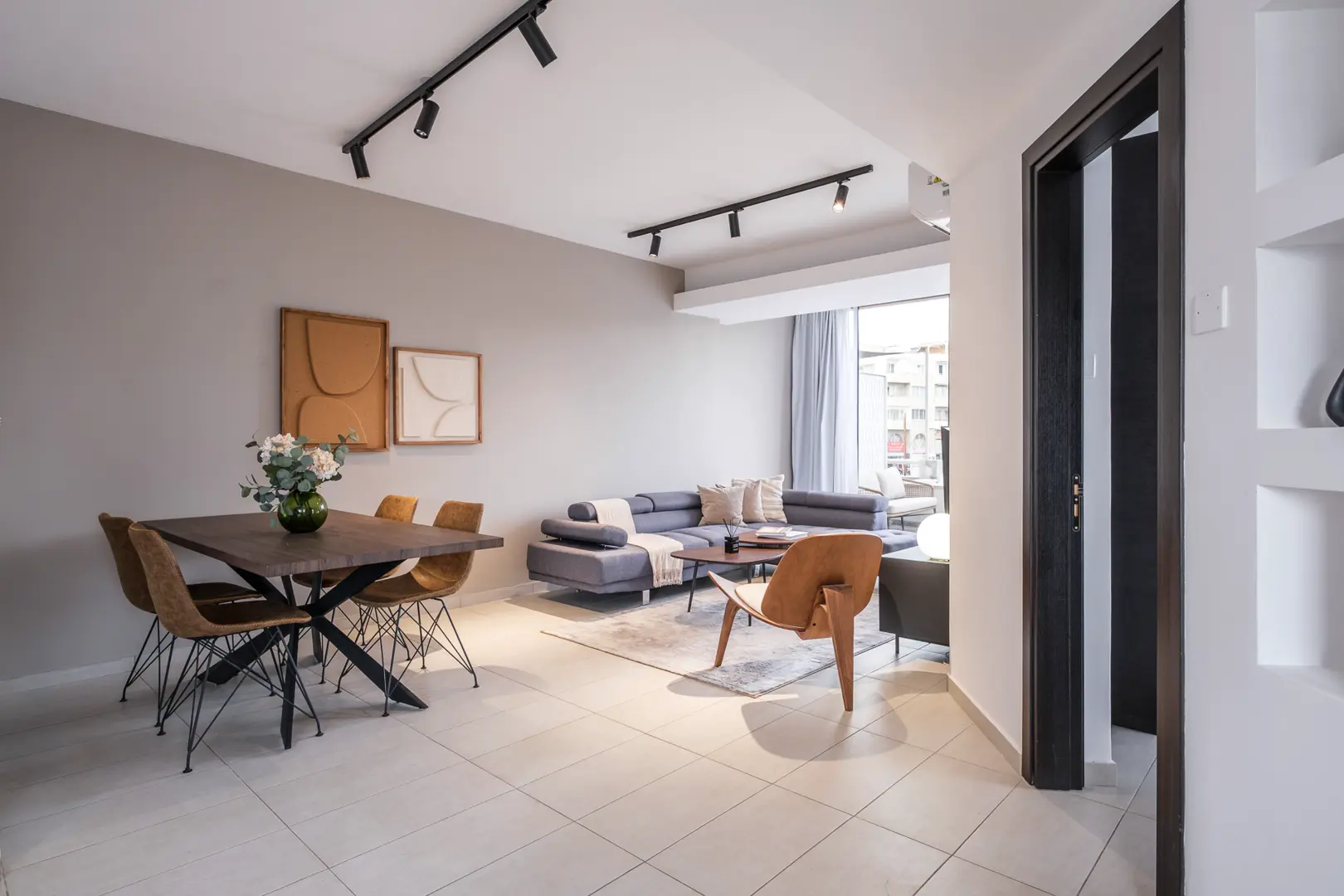 MARINOS COURT I – photo 4 of 30