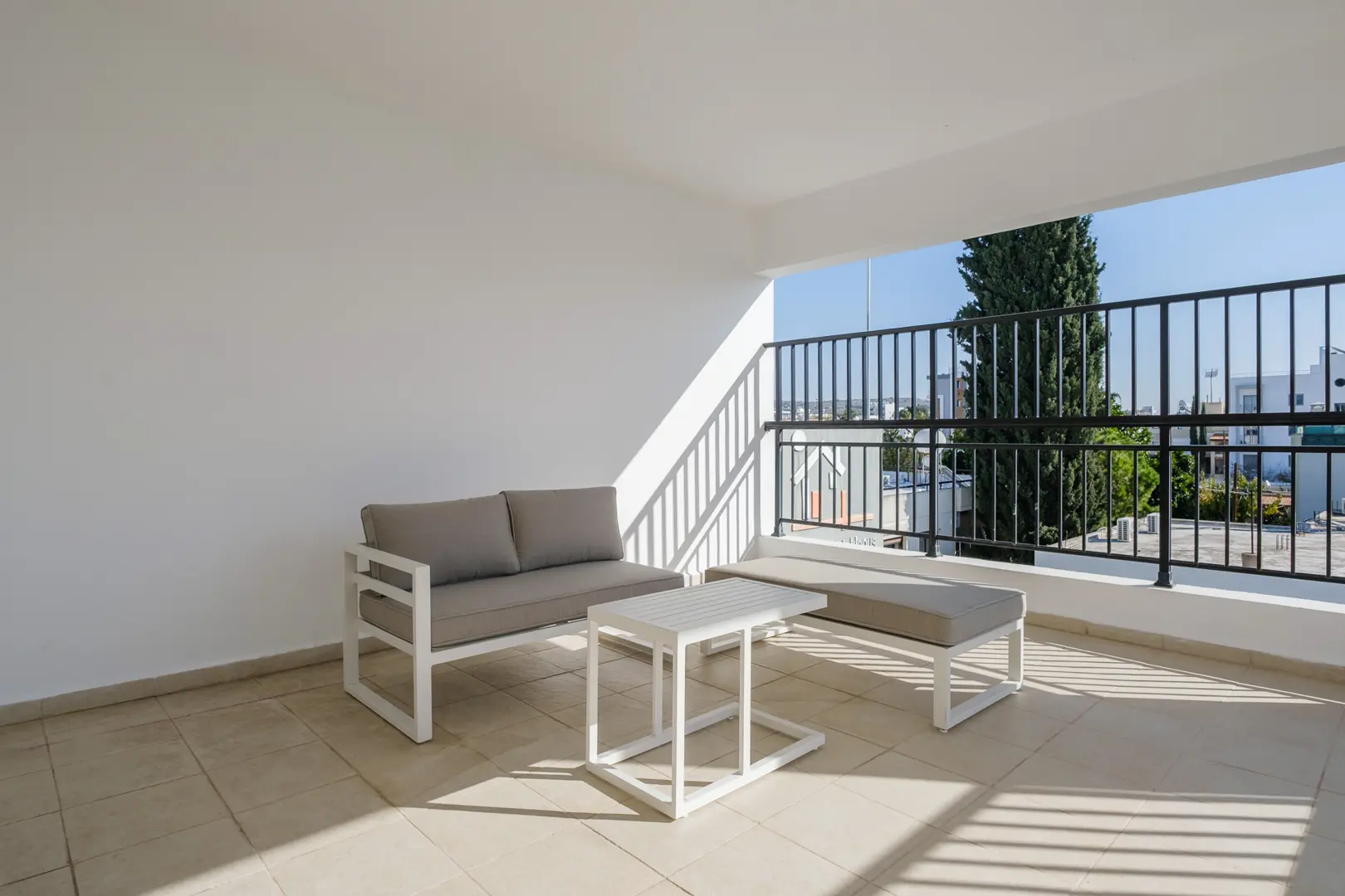 ANDRIAN COURT I – photo 34 of 38