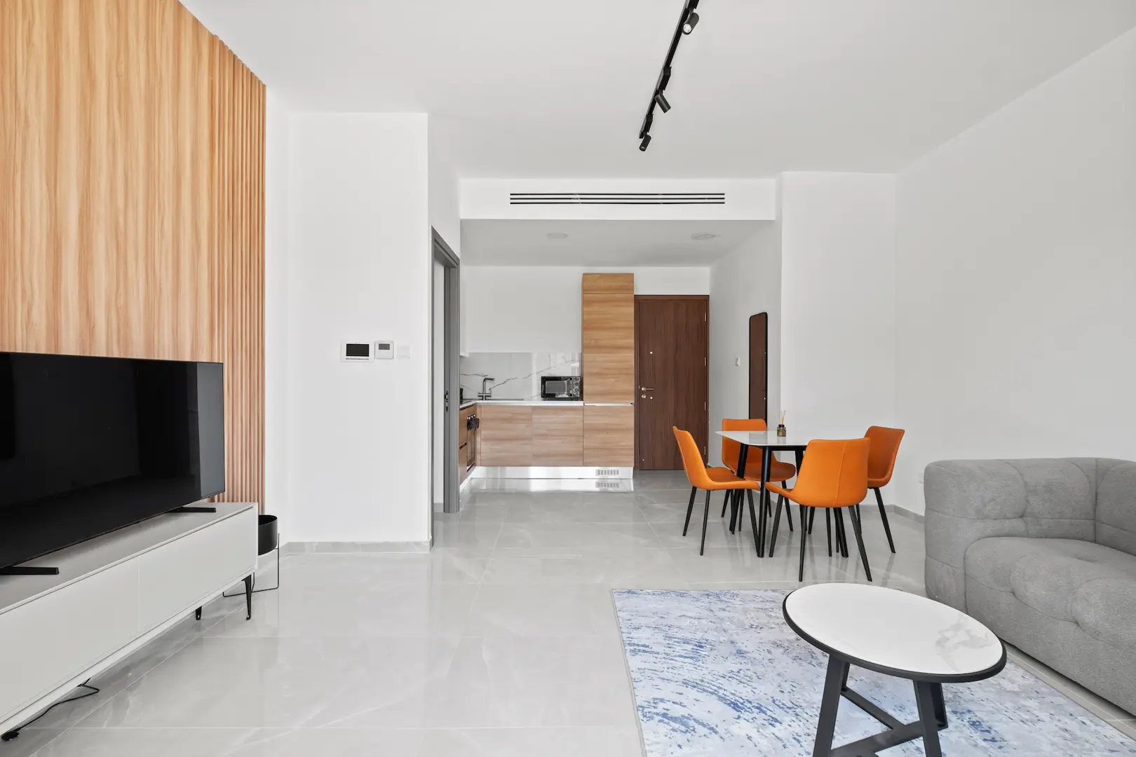 MIDAS RESIDENCE B III – photo 3 of 16