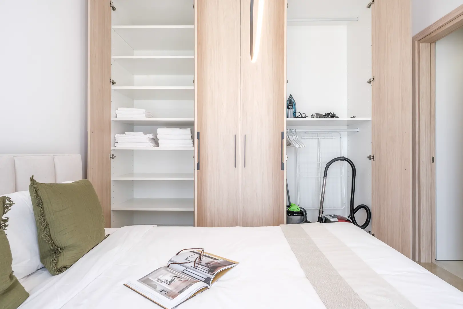 ILIOS RESIDENCE VIII – photo 14 of 28