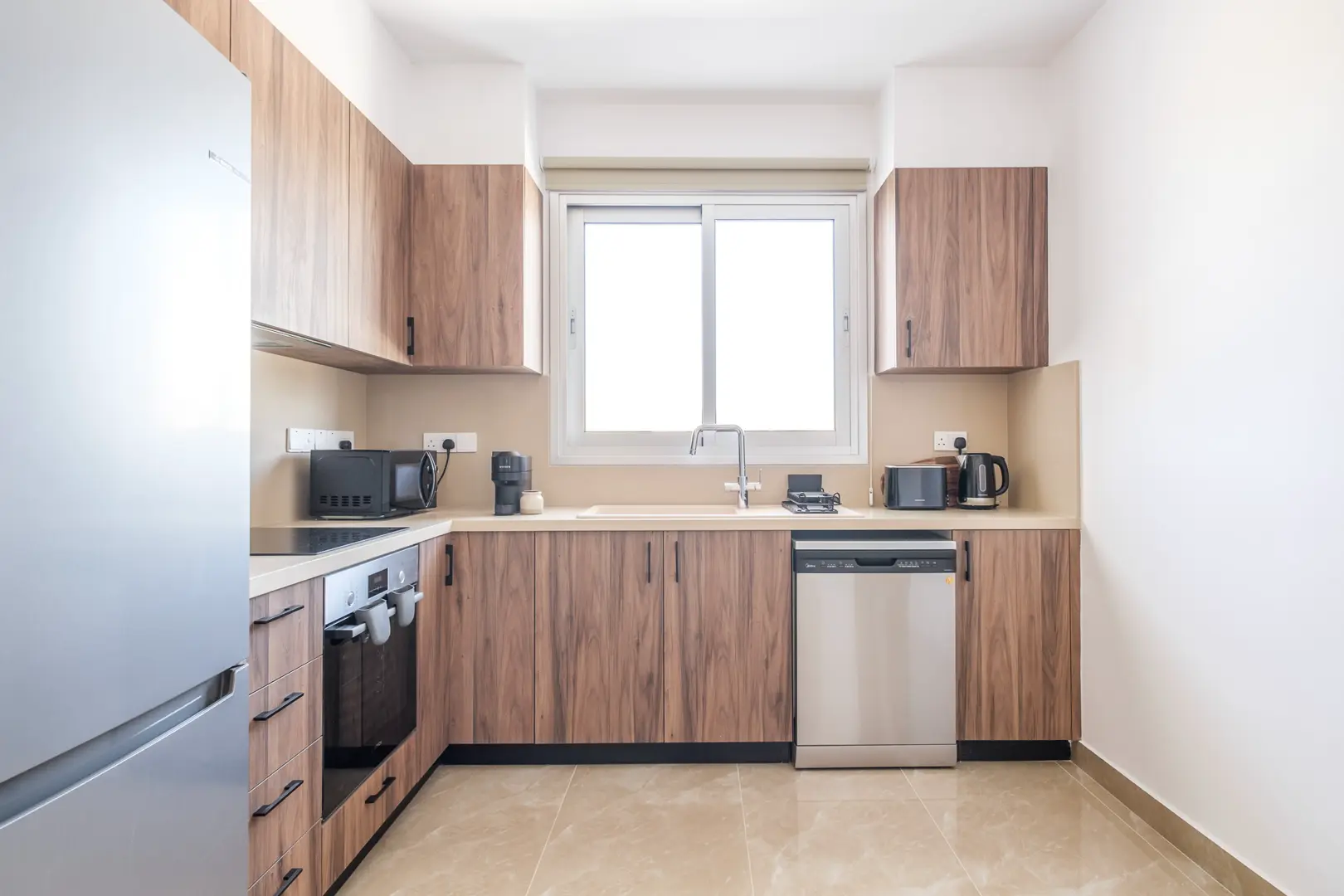 ILIOS RESIDENCE IX – photo 8 of 26