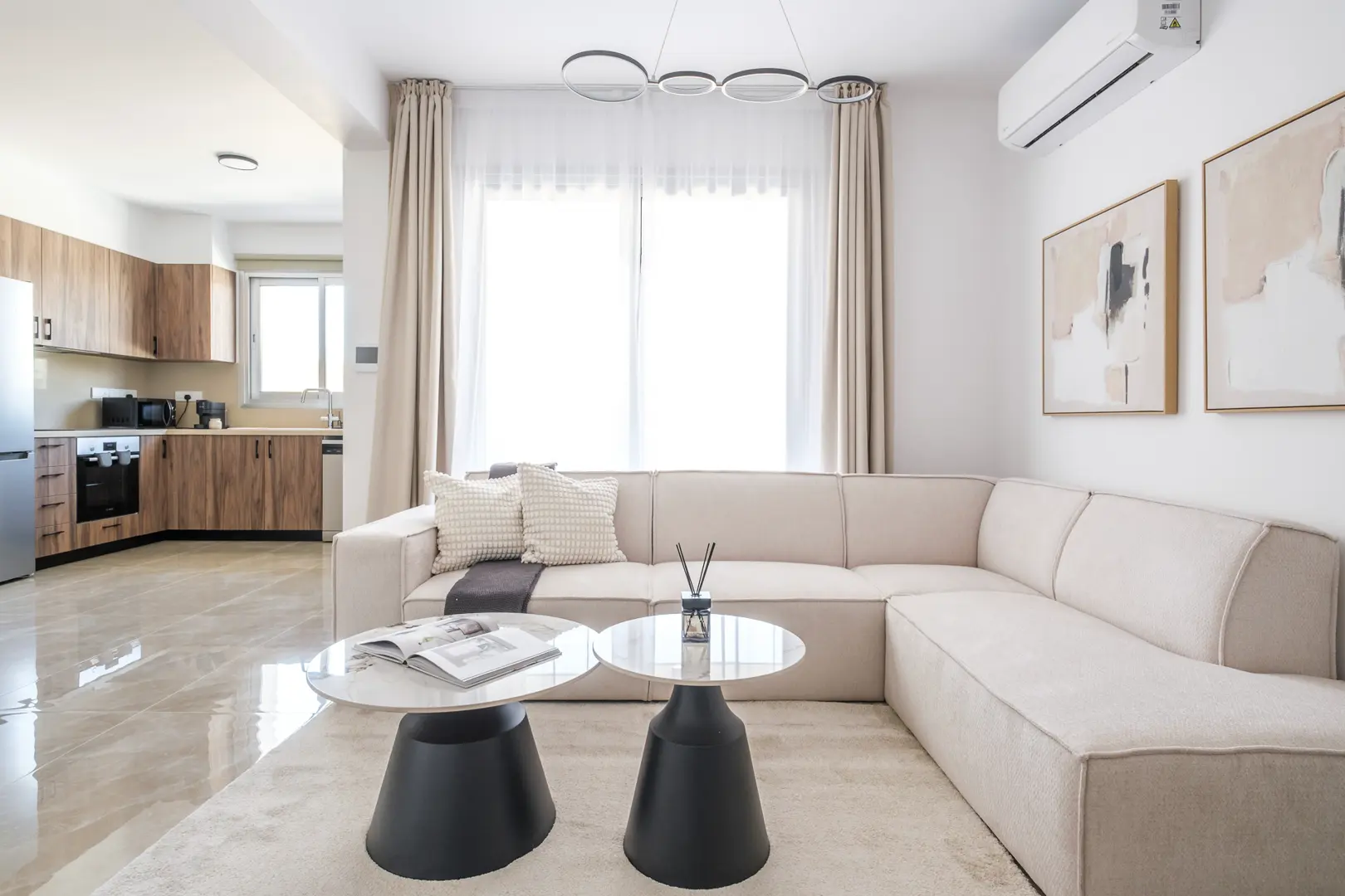 ILIOS RESIDENCE XIV – photo 2 of 26