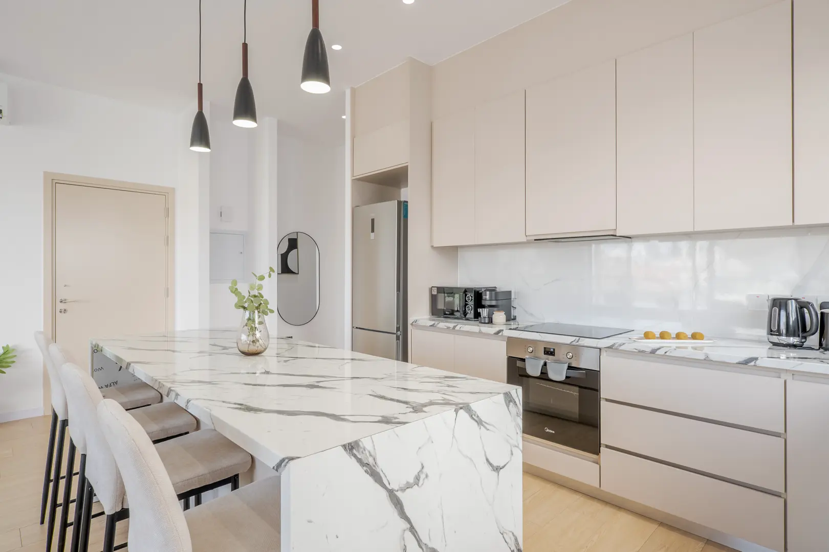 OLYMPIA COURT I – photo 10 of 27