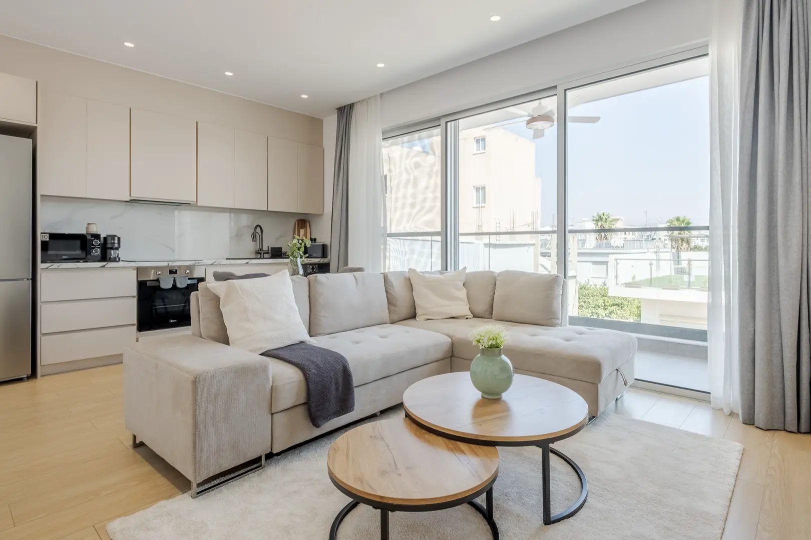 OLYMPIA COURT ΙΙ – photo 2 of 19