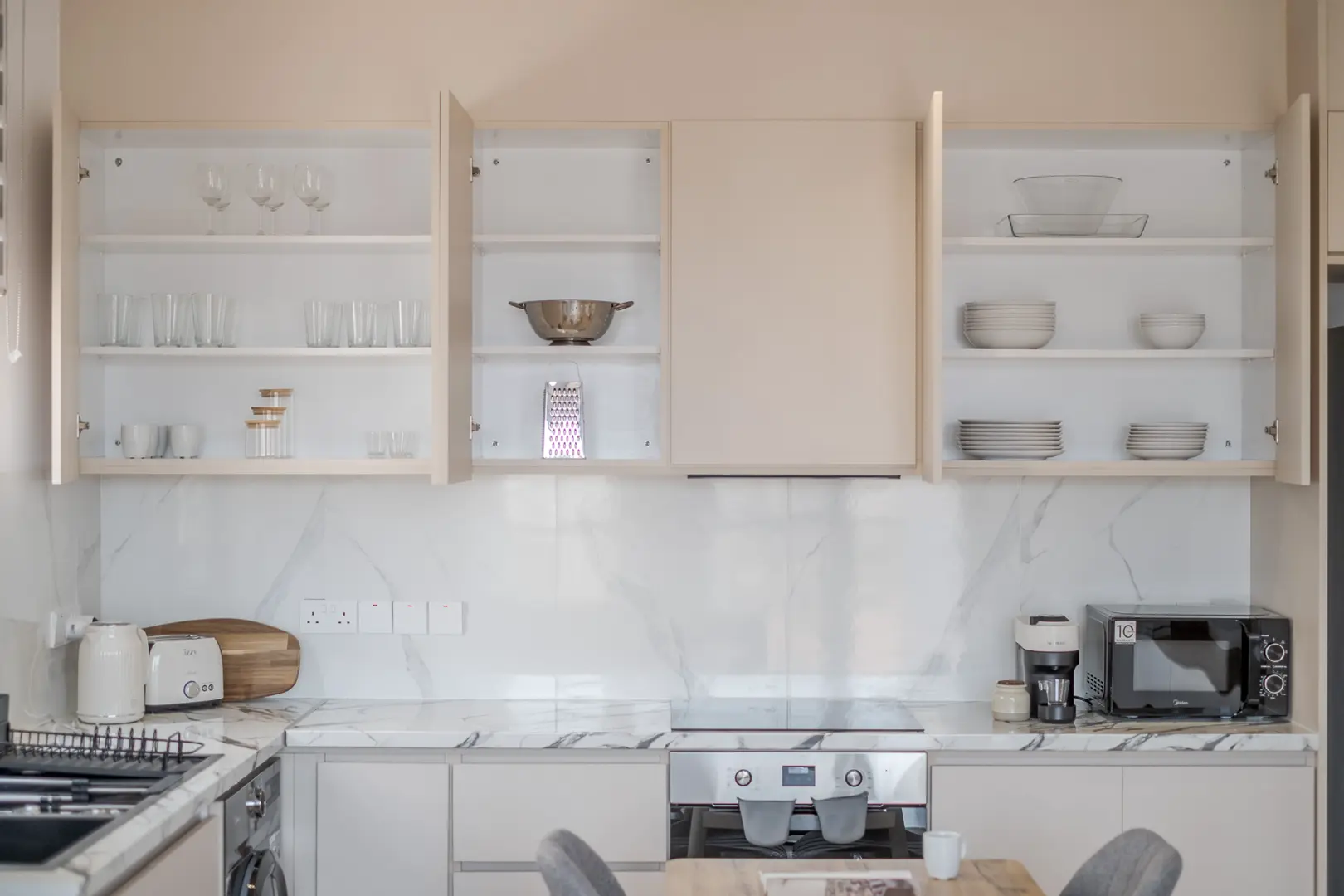 OLYMPIA COURT ΙΙΙ – photo 10 of 17