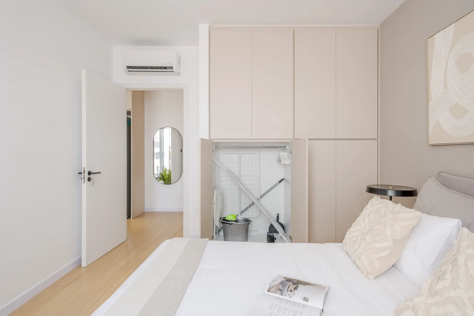 OLYMPIA COURT ΙΙΙ – photo 13 of 17